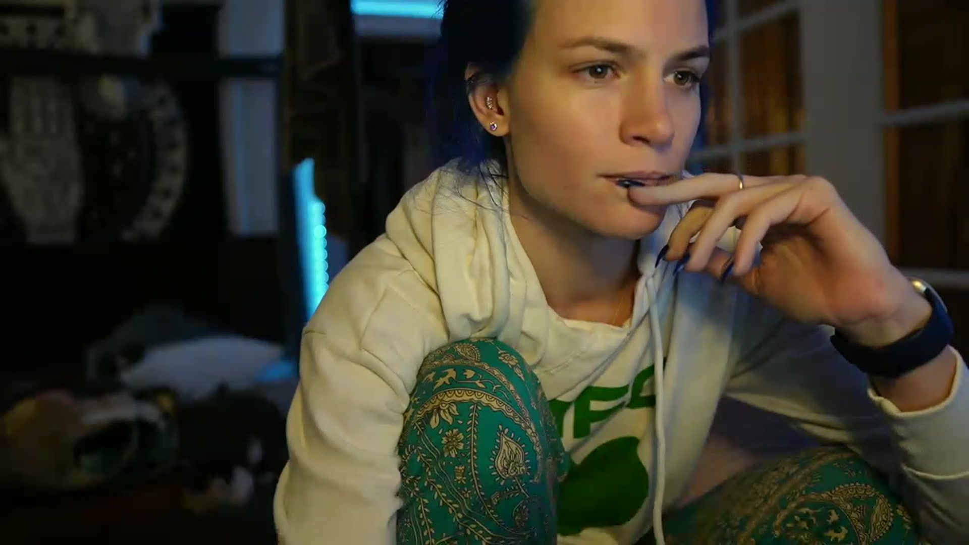 Gallery image thumbnail from Gia_Hill's myfreecams stream on, 01/14/2023, 04:09 image 8 of 20
