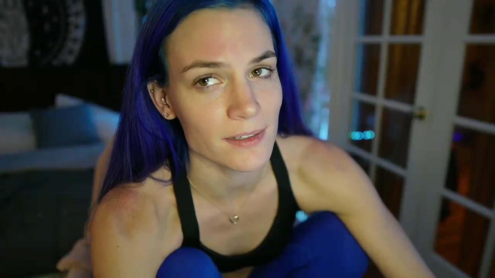 Gallery image thumbnail from Gia_Hill's myfreecams stream on, 01/17/2023, 24:31 image 19 of 20
