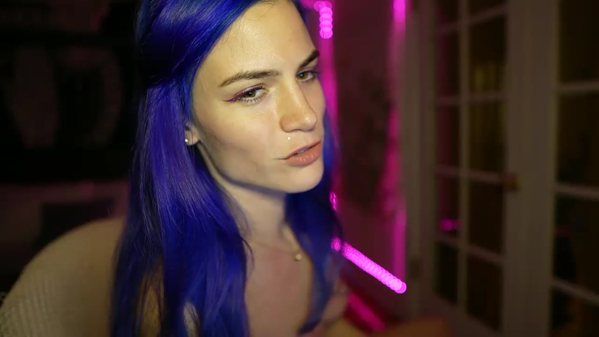 Gallery image thumbnail from Gia_Hill's myfreecams stream on, 01/18/2023, 01:28 image 5 of 20