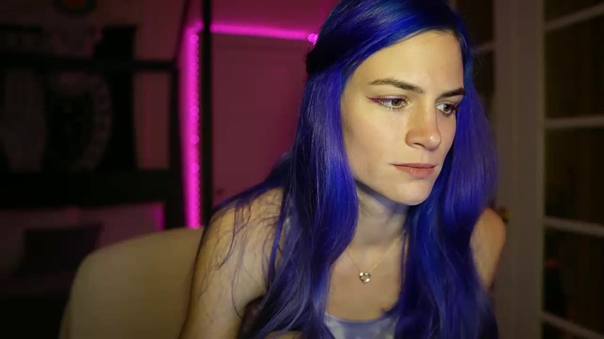 Gallery image thumbnail from Gia_Hill's myfreecams stream on, 01/18/2023, 01:28 image 1 of 20