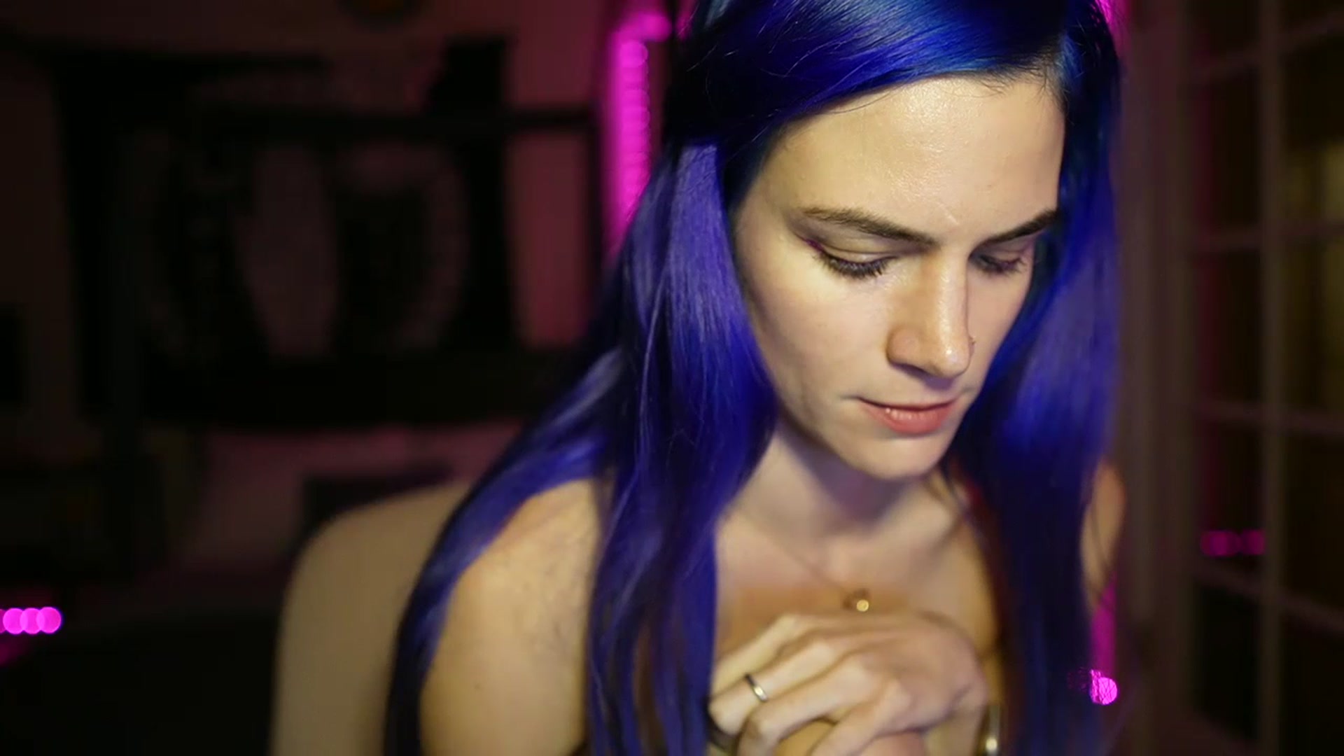 Gallery image thumbnail from Gia_Hill's myfreecams stream on, 01/18/2023, 02:19 image 6 of 20
