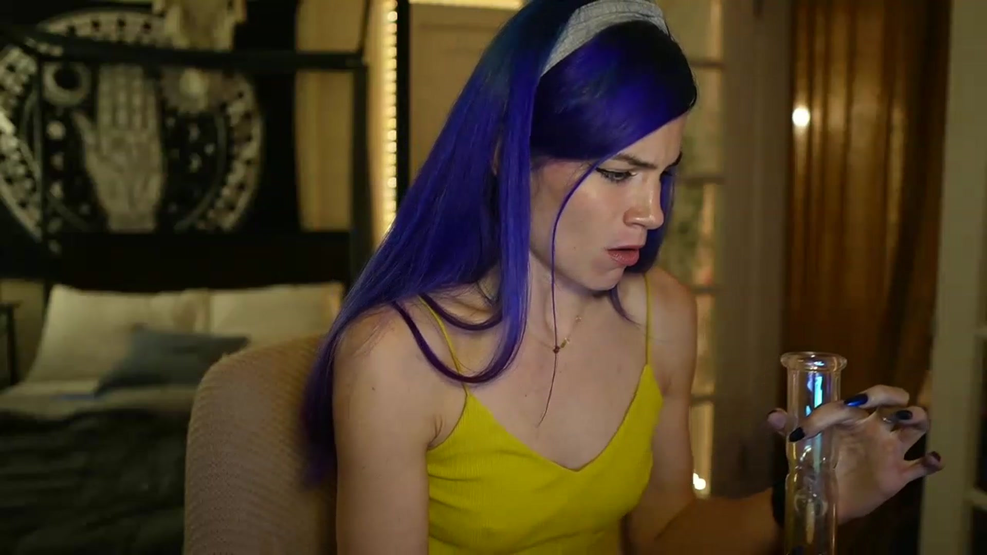 Gallery image thumbnail from Gia_Hill's myfreecams stream on, 01/19/2023, 01:58 image 10 of 20