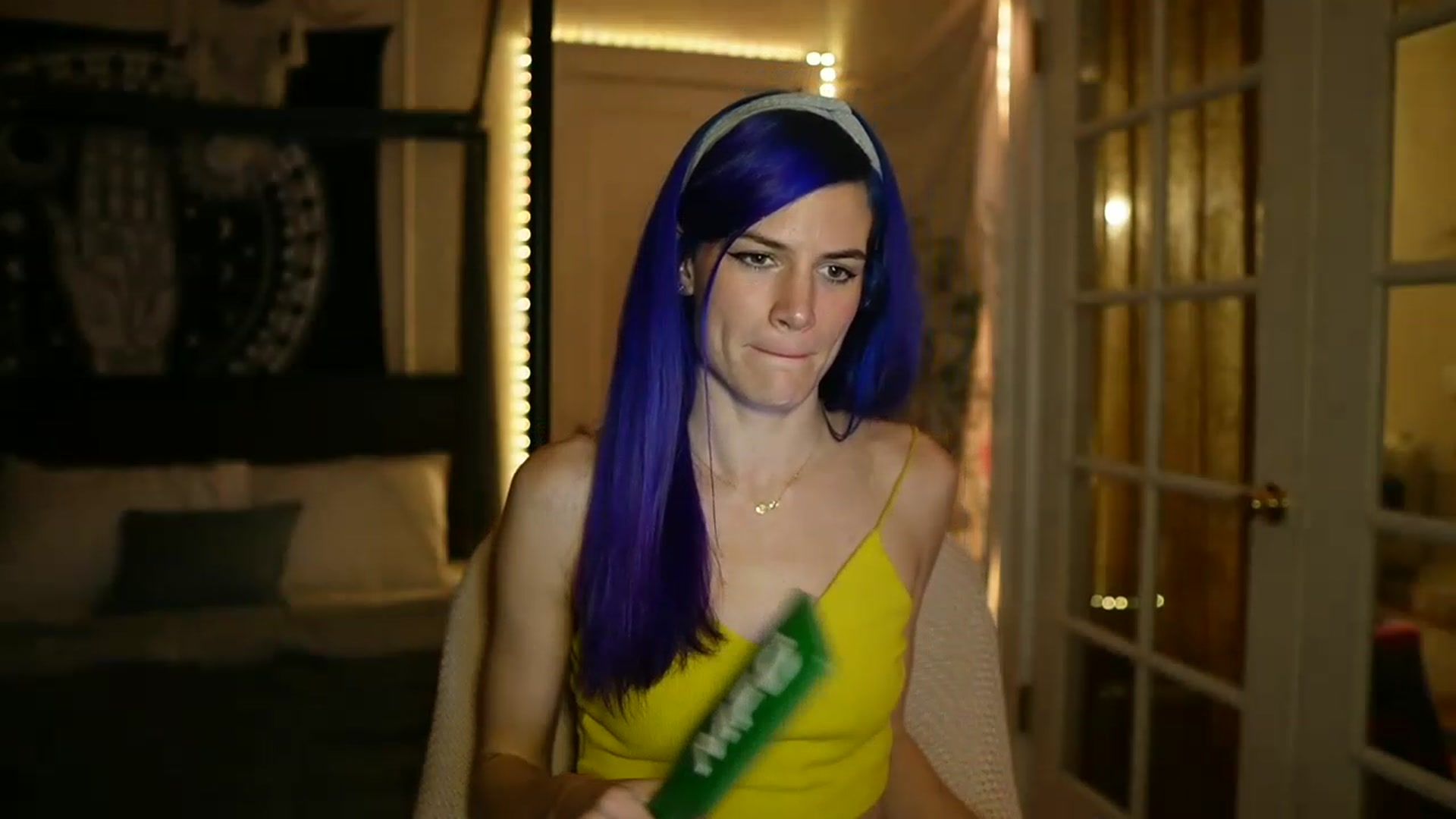 Gallery image thumbnail from Gia_Hill's myfreecams stream on, 01/19/2023, 01:58 image 4 of 20
