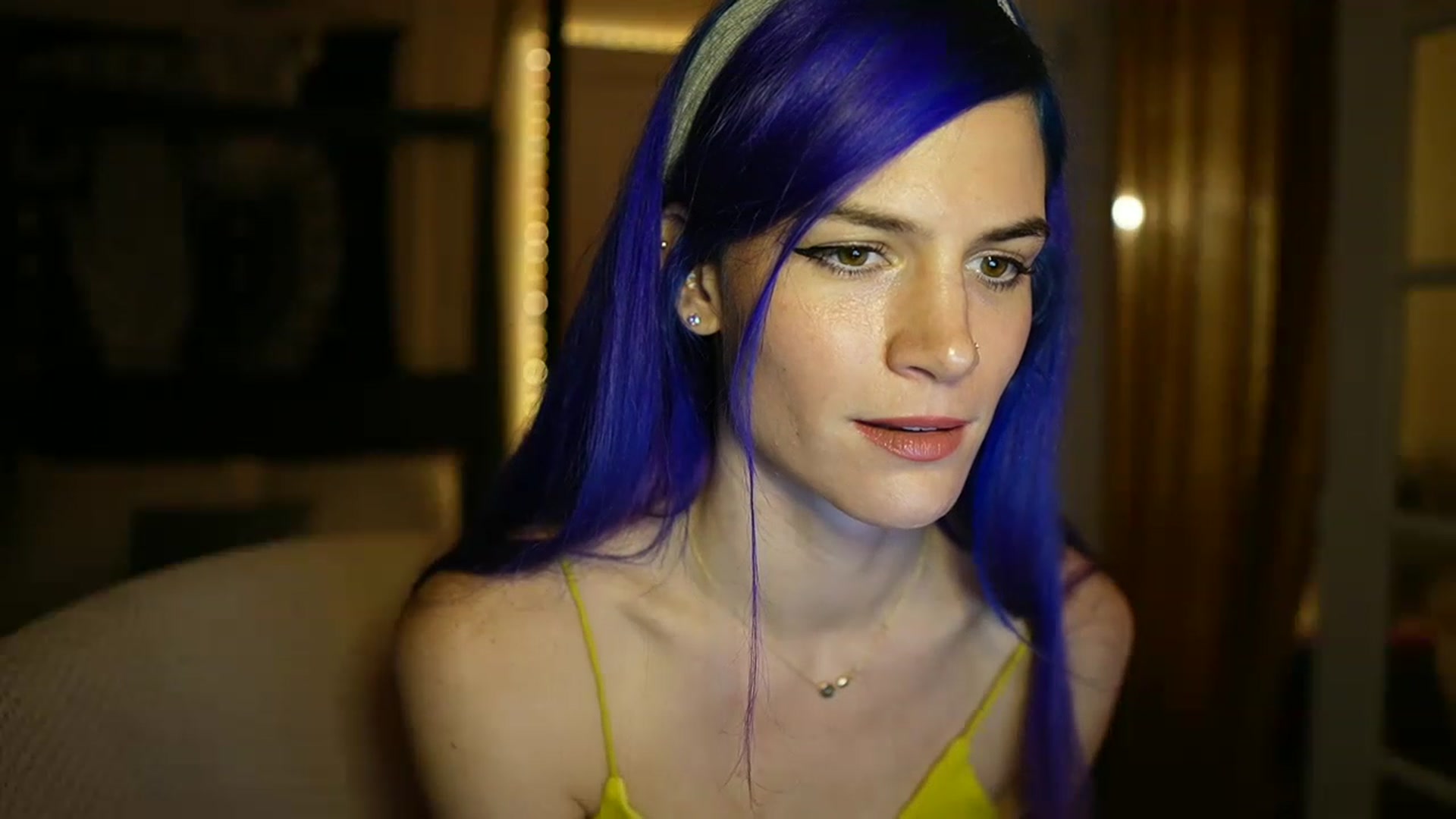 Gallery image thumbnail from Gia_Hill's myfreecams stream on, 01/19/2023, 01:58 image 7 of 20