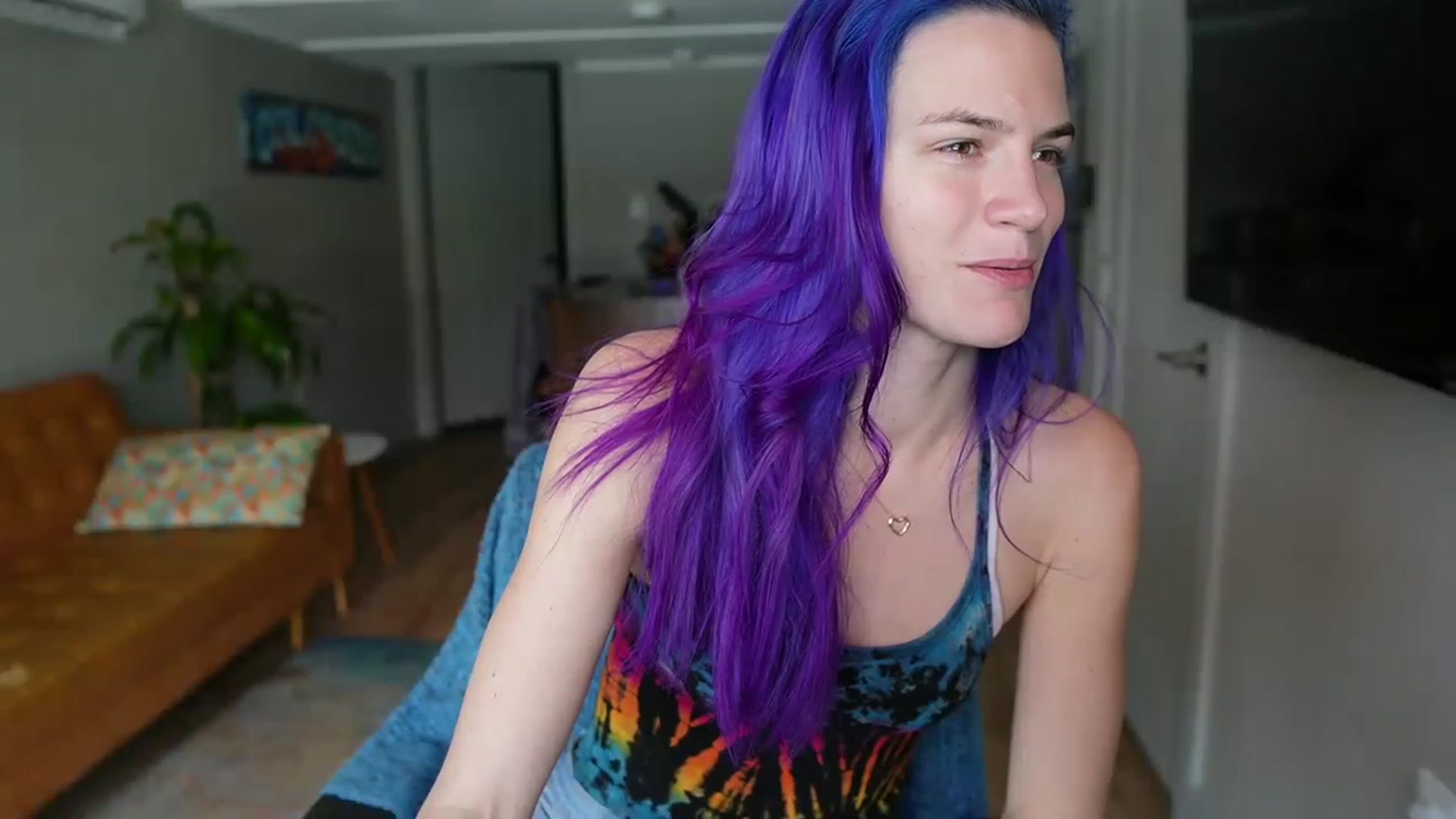 Gallery image thumbnail from Gia_Hill's myfreecams stream on, 01/27/2023, 21:30 image 5 of 20