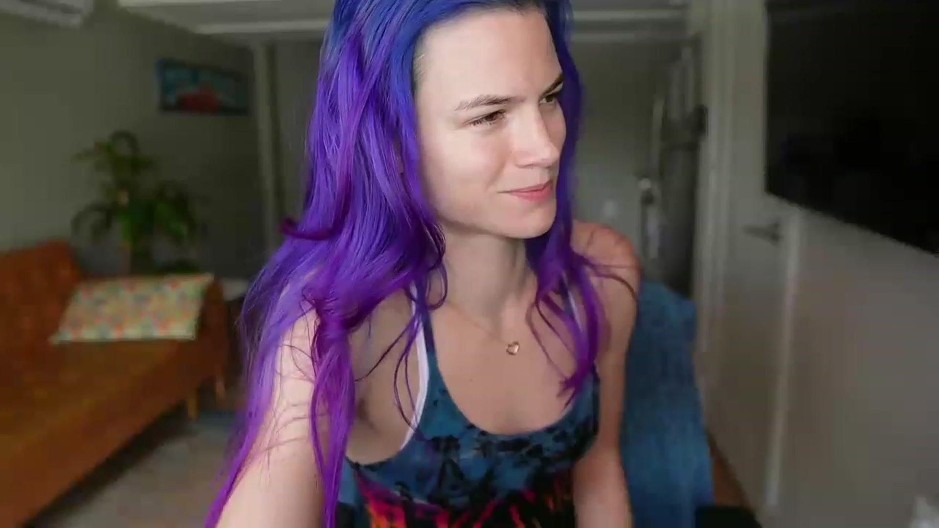 Gallery image thumbnail from Gia_Hill's myfreecams stream on, 01/27/2023, 21:30 image 17 of 20