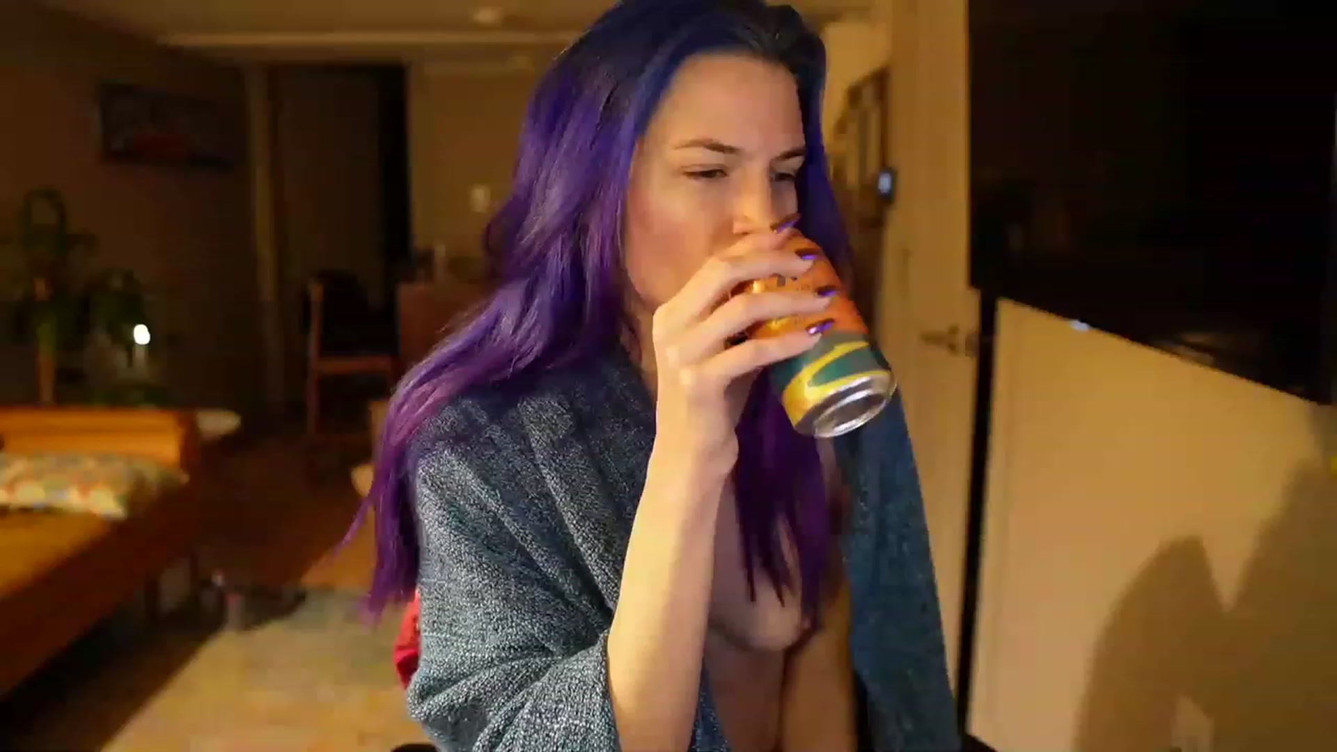 Gallery image thumbnail from Gia_Hill's myfreecams stream on, 01/31/2023, 03:07 image 4 of 20
