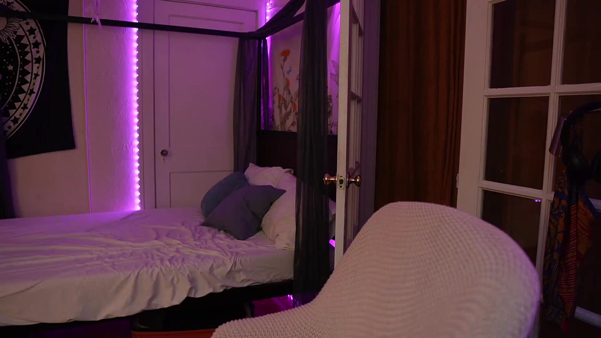 Gallery image thumbnail from Gia_Hill's myfreecams stream on, 02/14/2023, 22:58 image 20 of 20