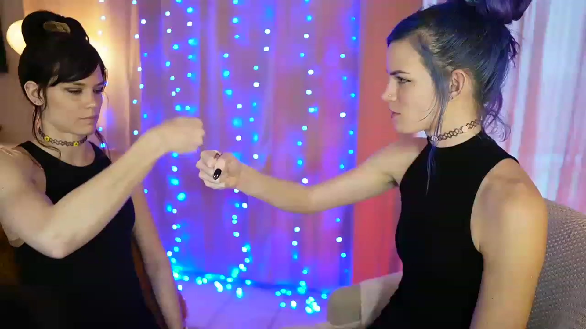 Gallery image thumbnail from Gia_Hill's myfreecams stream on, 02/18/2023, 24:18 image 2 of 20