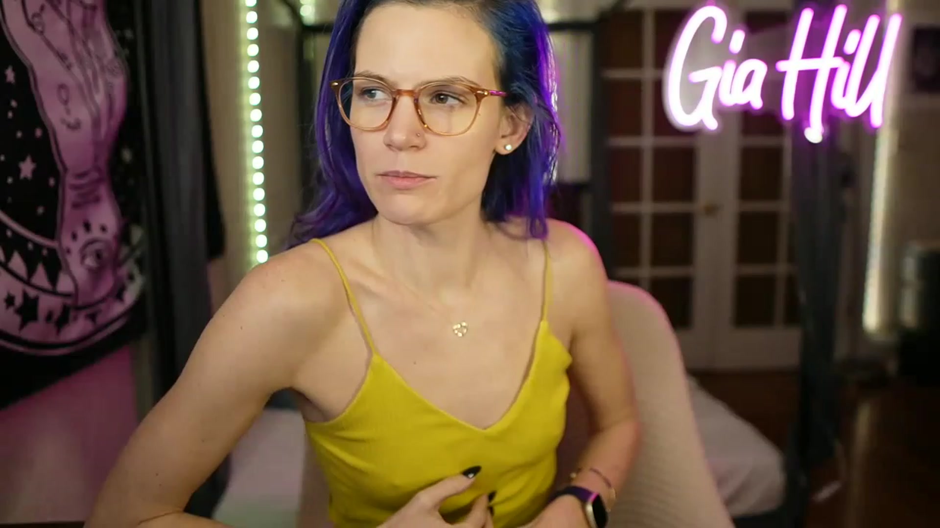 Gallery image thumbnail from Gia_Hill's myfreecams stream on, 02/19/2023, 05:27 image 9 of 20