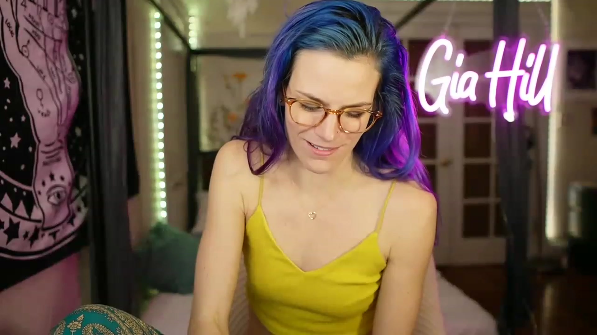 Gallery image thumbnail from Gia_Hill's myfreecams stream on, 02/19/2023, 05:27 image 7 of 20