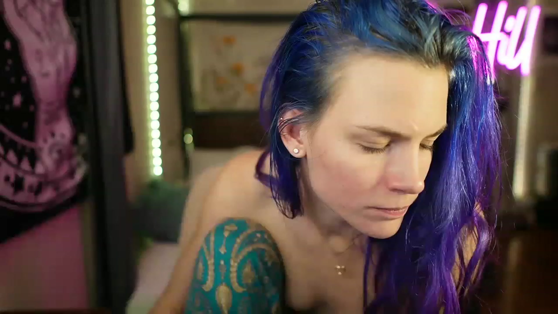 Gallery image thumbnail from Gia_Hill's myfreecams stream on, 02/19/2023, 06:12 image 1 of 20