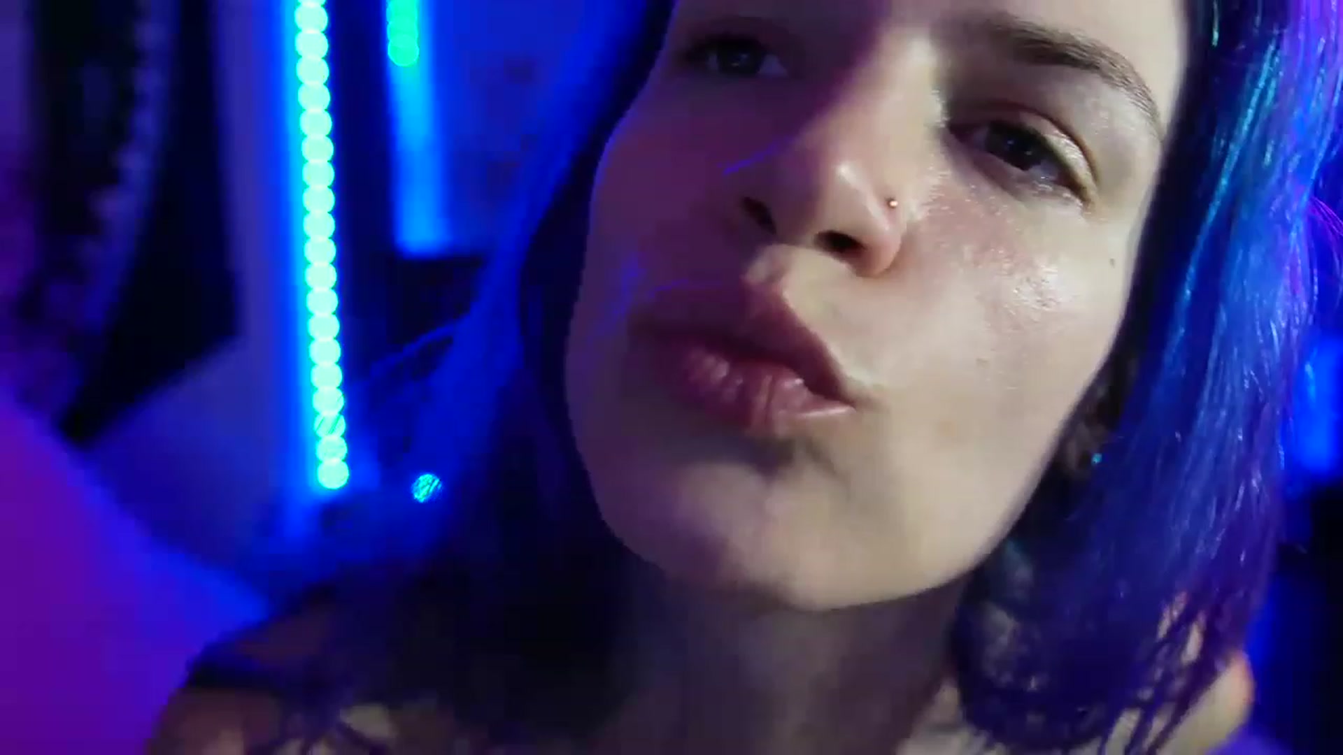 Gallery image thumbnail from Gia_Hill's myfreecams stream on, 02/19/2023, 09:44 image 15 of 20