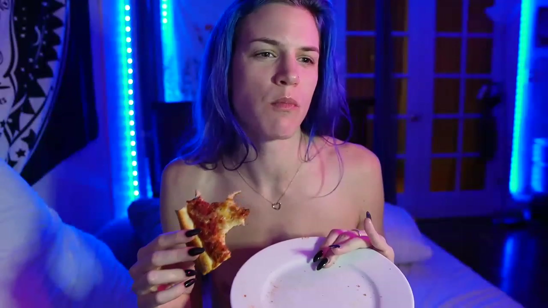 Gallery image thumbnail from Gia_Hill's myfreecams stream on, 02/19/2023, 09:44 image 11 of 20