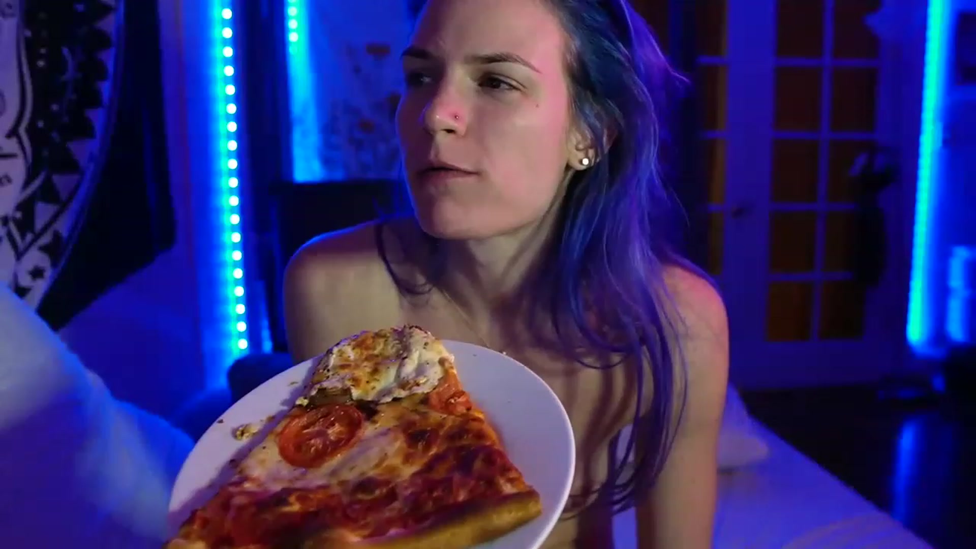 Gallery image thumbnail from Gia_Hill's myfreecams stream on, 02/19/2023, 09:44 image 3 of 20
