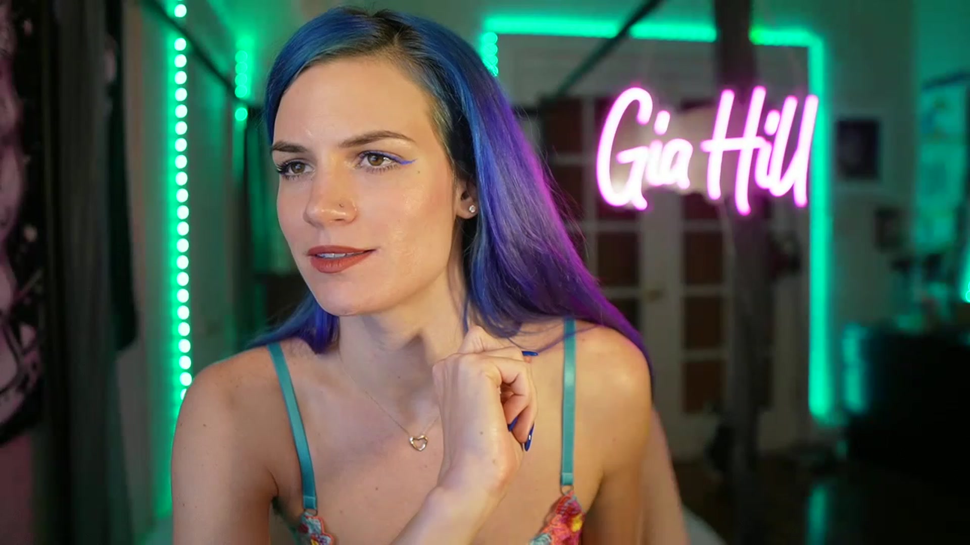 Gallery image thumbnail from Gia_Hill's myfreecams stream on, 02/23/2023, 03:14 image 14 of 20