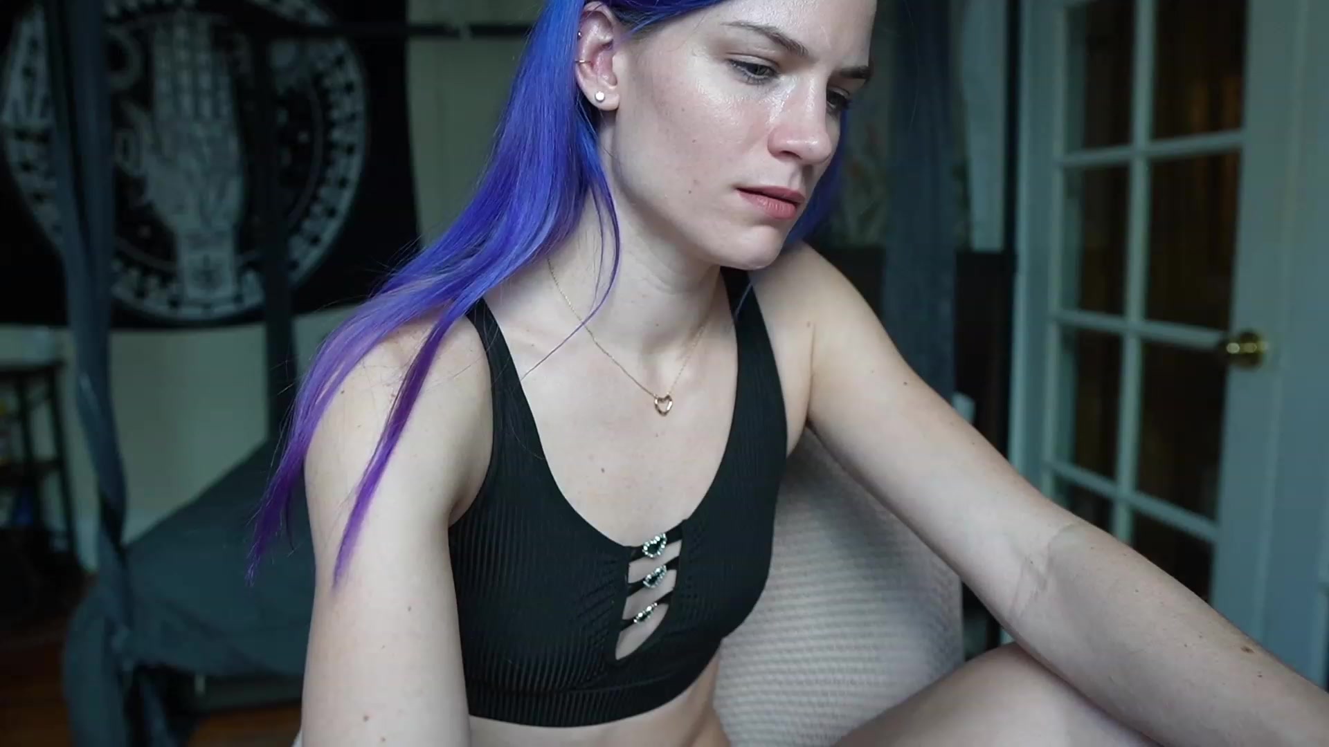 Gallery image thumbnail from Gia_Hill's myfreecams stream on, 02/23/2023, 21:25 image 18 of 20