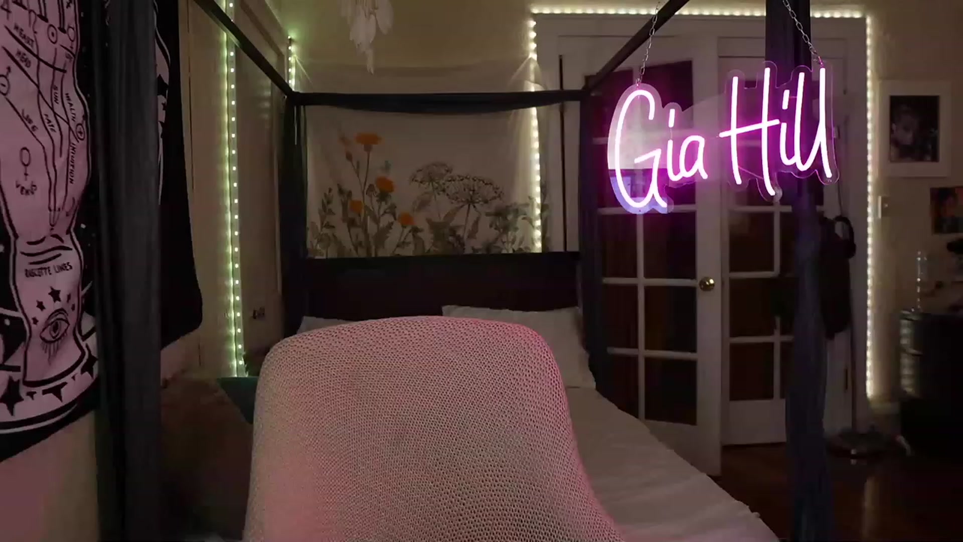 Gallery image thumbnail from Gia_Hill's myfreecams stream on, 02/25/2023, 02:19 image 6 of 20