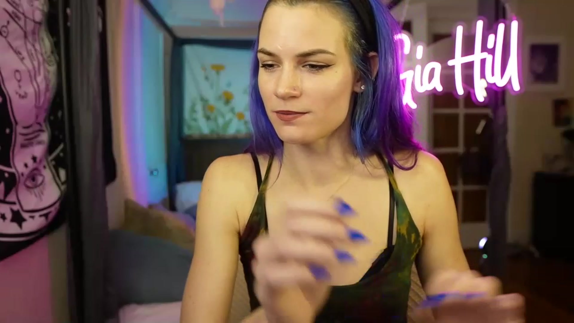 Gallery image thumbnail from Gia_Hill's myfreecams stream on, 02/26/2023, 03:47 image 14 of 20