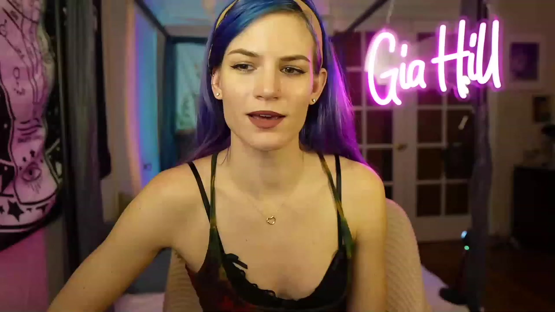 Gallery image thumbnail from Gia_Hill's myfreecams stream on, 02/26/2023, 03:47 image 1 of 20