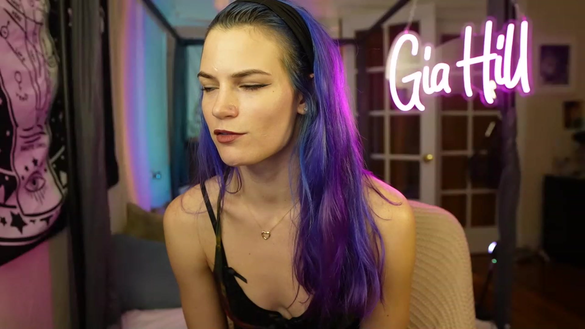 Gallery image thumbnail from Gia_Hill's myfreecams stream on, 02/26/2023, 03:47 image 11 of 20