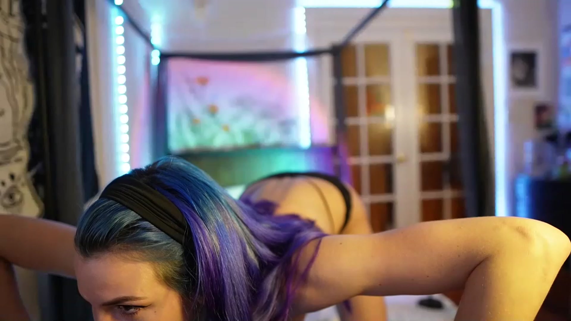 Gallery image thumbnail from Gia_Hill's myfreecams stream on, 02/26/2023, 04:30 image 16 of 20