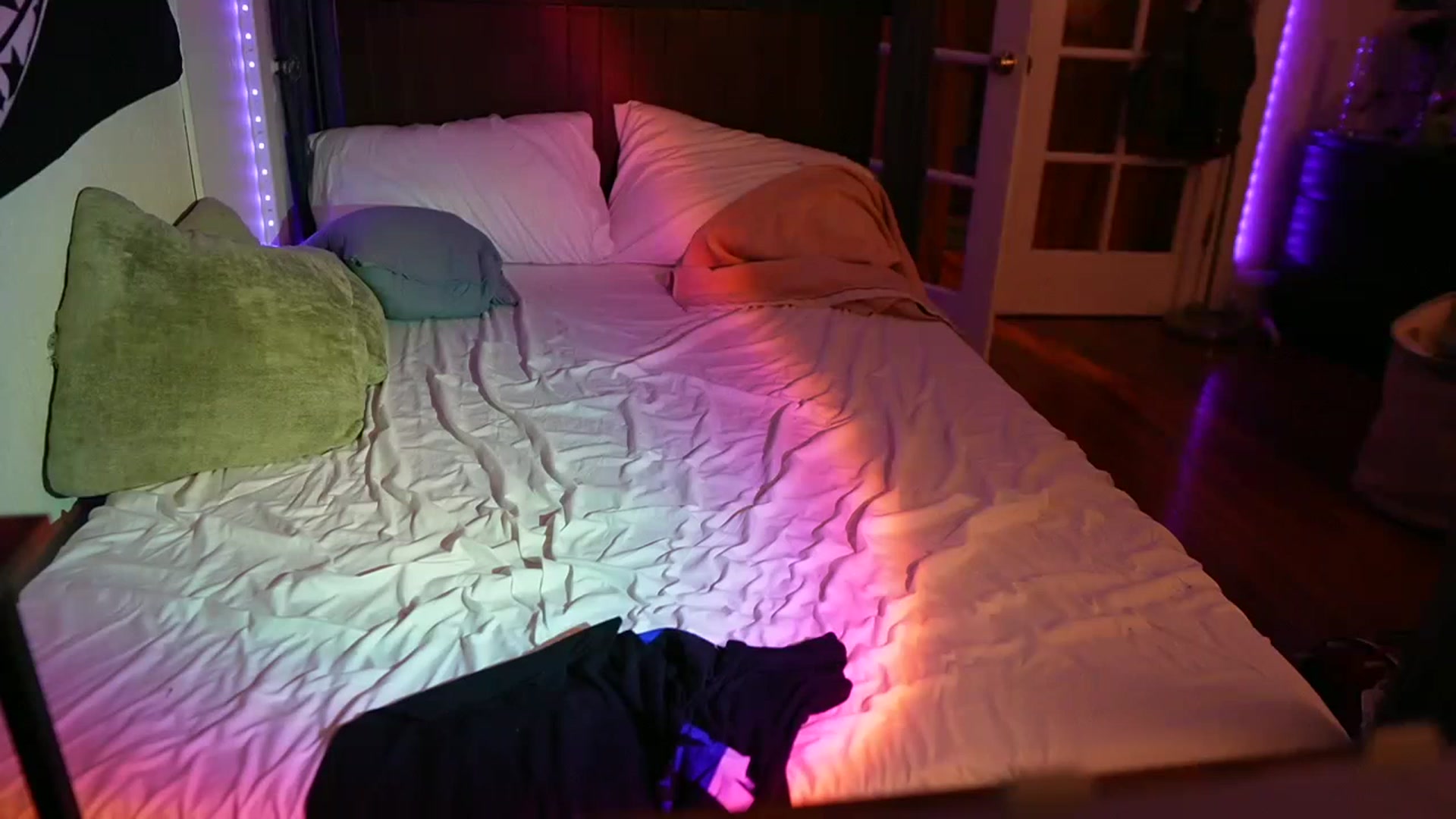 Gallery image thumbnail from Gia_Hill's myfreecams stream on, 02/26/2023, 07:29 image 11 of 20