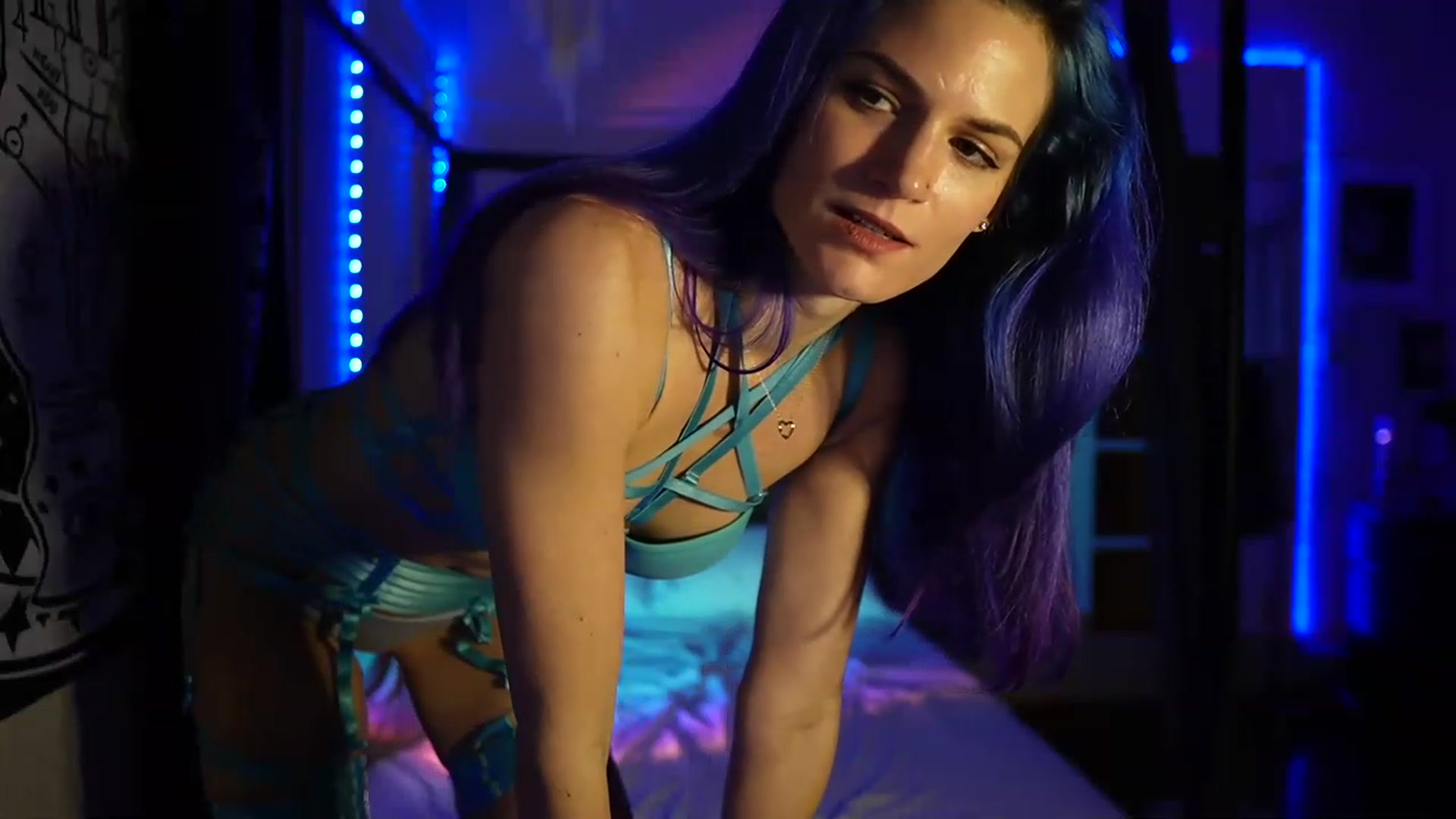 Gallery image thumbnail from Gia_Hill's myfreecams stream on, 02/28/2023, 02:58 image 20 of 20