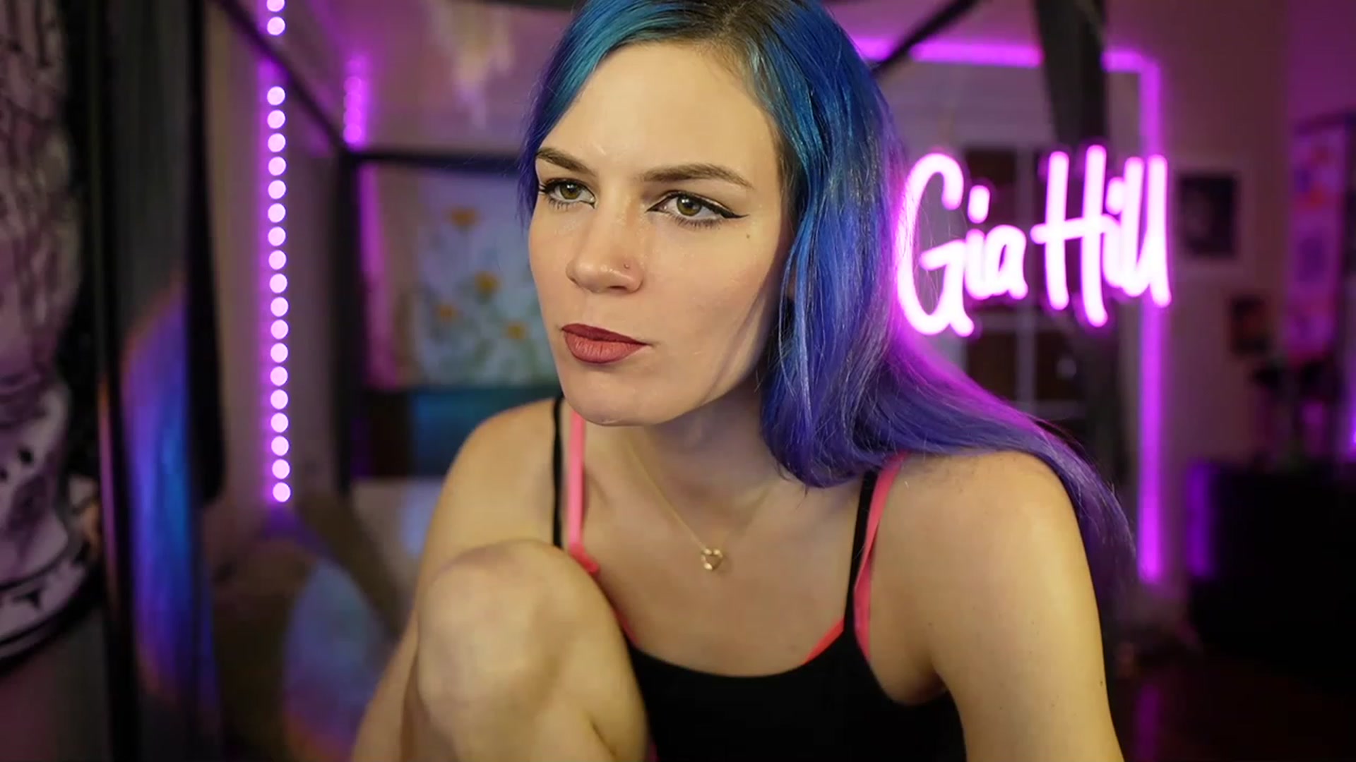 Gallery image thumbnail from Gia_Hill's myfreecams stream on, 03/01/2023, 03:06 image 2 of 20