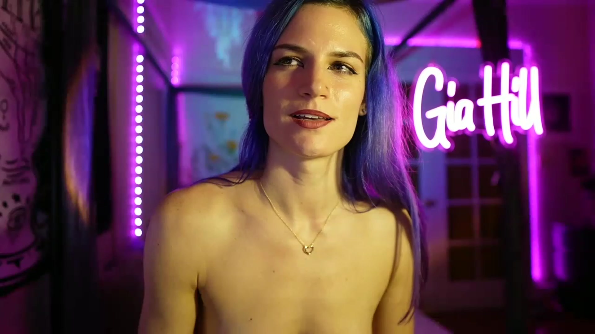 Gallery image thumbnail from Gia_Hill's myfreecams stream on, 03/01/2023, 04:18 image 4 of 20