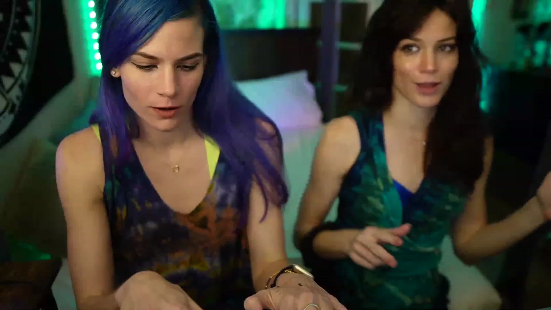 Gallery image thumbnail from Gia_Hill's myfreecams stream on, 03/03/2023, 01:32 image 1 of 20