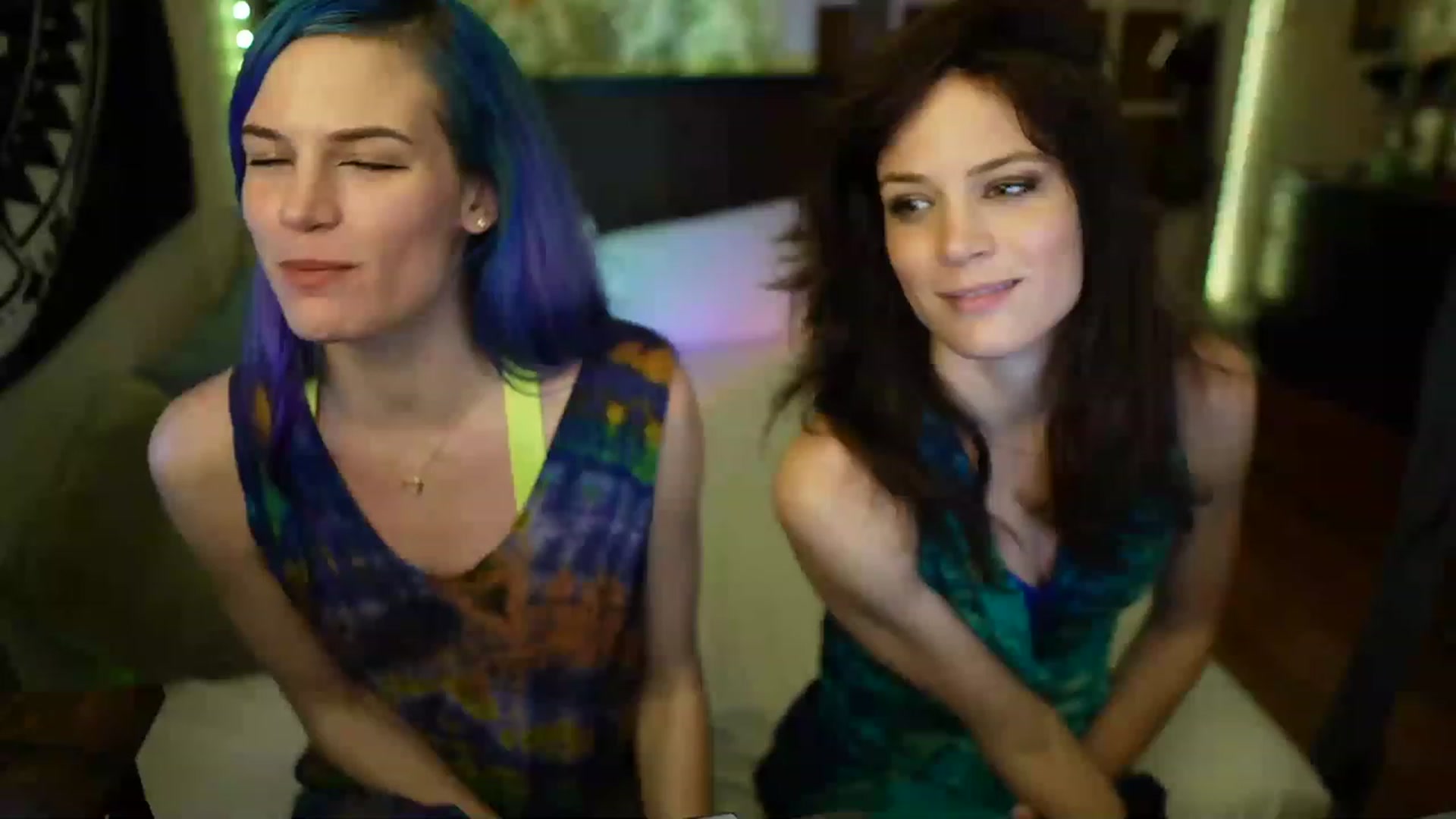 Gallery image thumbnail from Gia_Hill's myfreecams stream on, 03/03/2023, 01:32 image 8 of 20