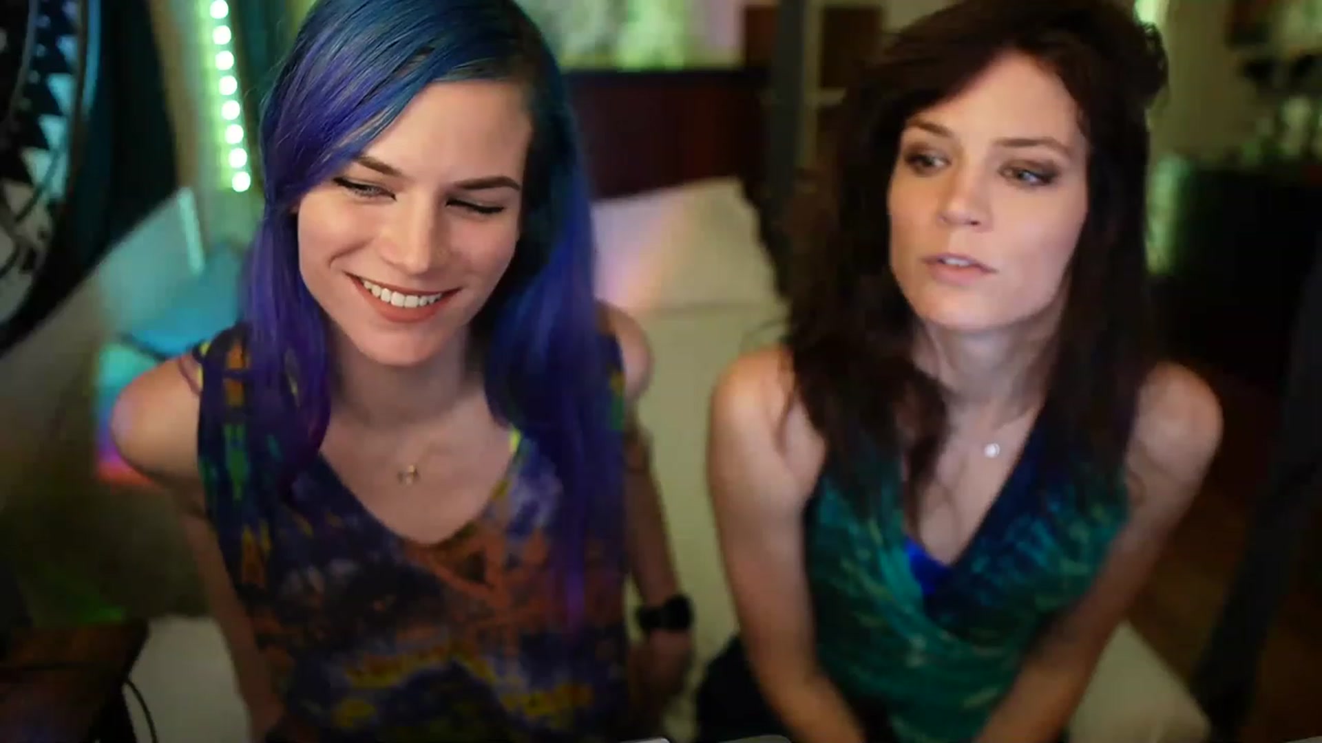 Gallery image thumbnail from Gia_Hill's myfreecams stream on, 03/03/2023, 01:32 image 7 of 20