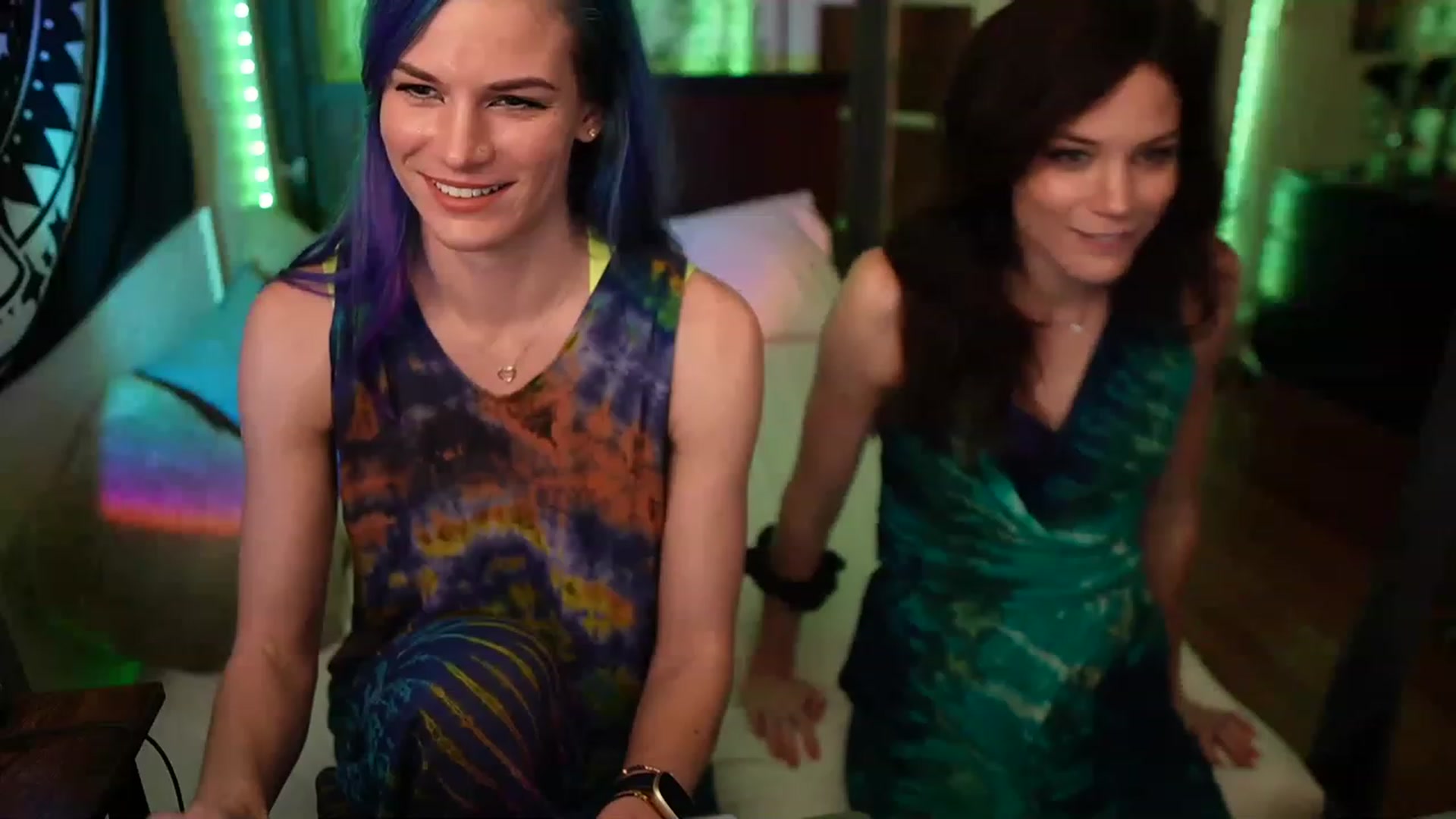 Gallery image thumbnail from Gia_Hill's myfreecams stream on, 03/03/2023, 01:32 image 5 of 20
