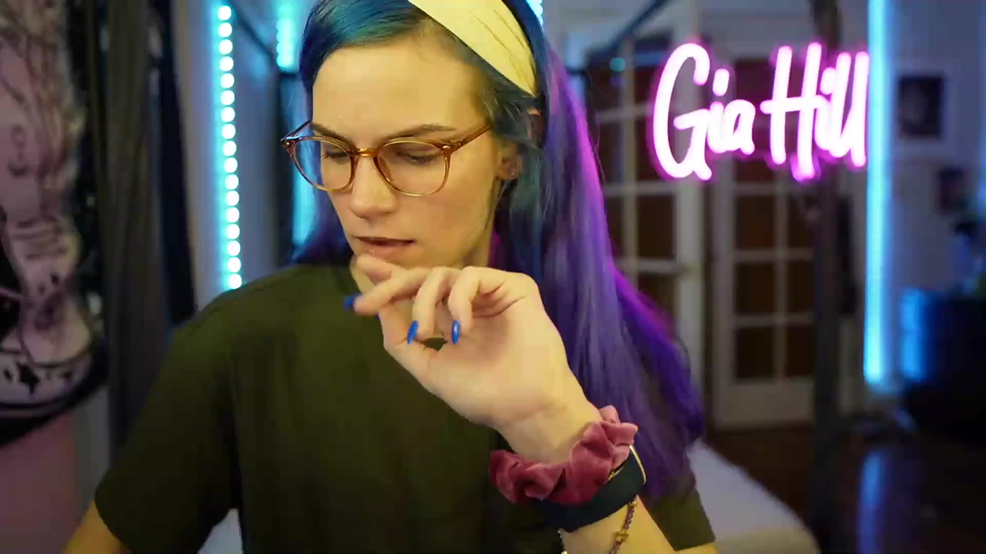 Gallery image thumbnail from Gia_Hill's myfreecams stream on, 03/04/2023, 02:23 image 4 of 20