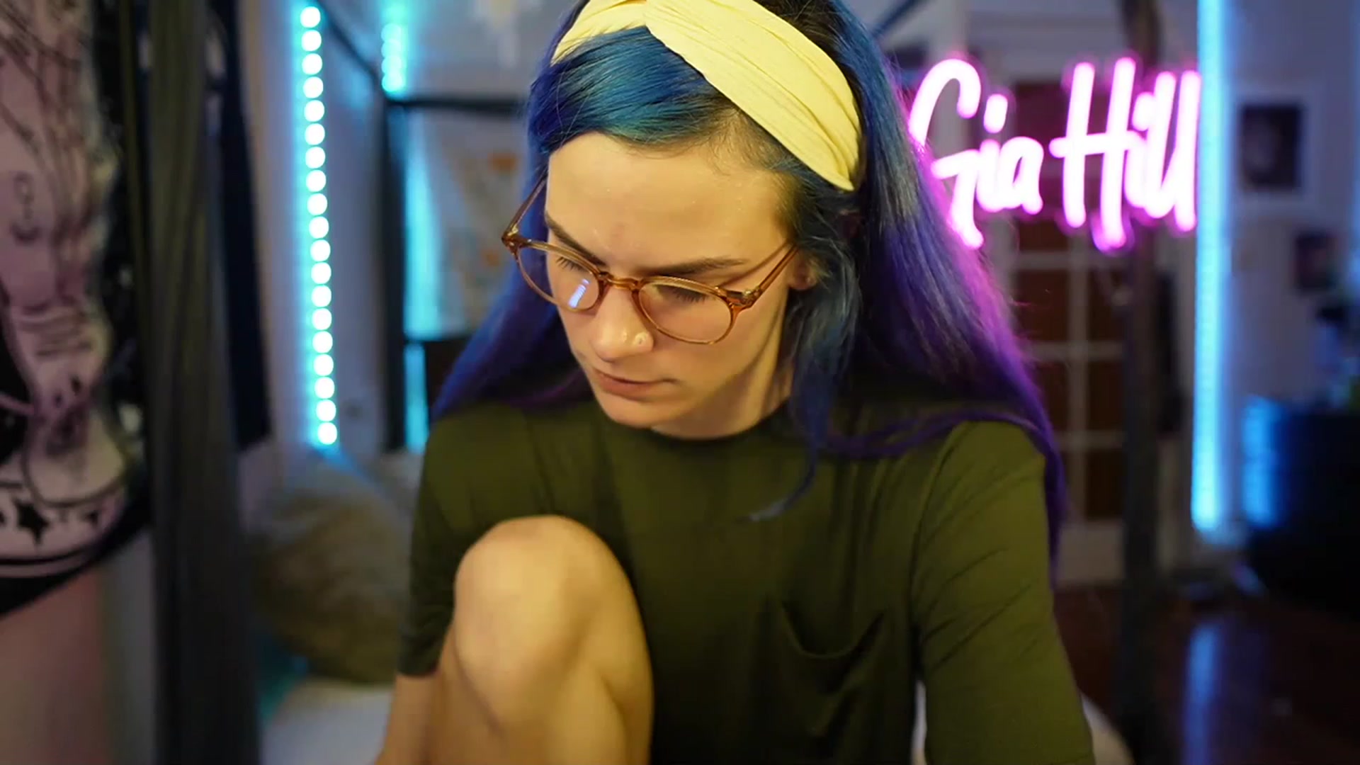 Gallery image thumbnail from Gia_Hill's myfreecams stream on, 03/04/2023, 02:23 image 18 of 20
