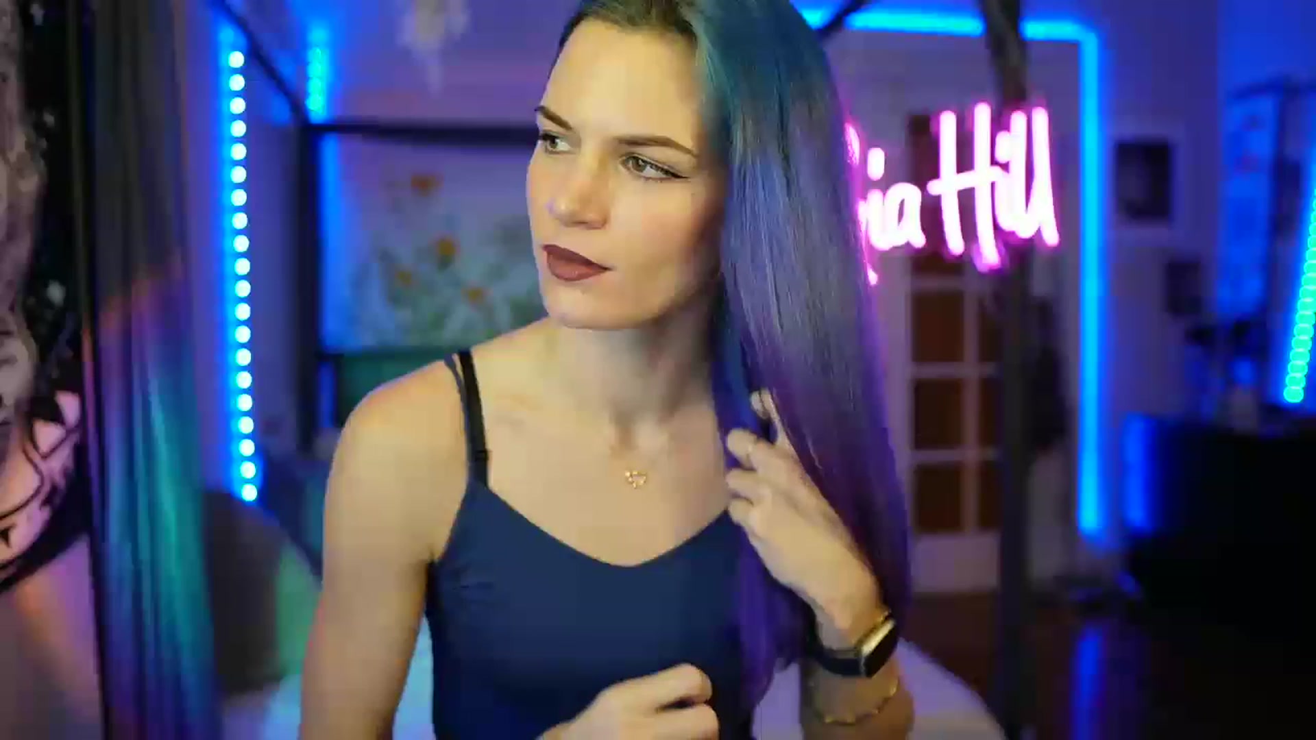 Gallery image thumbnail from Gia_Hill's myfreecams stream on, 03/05/2023, 03:13 image 2 of 20