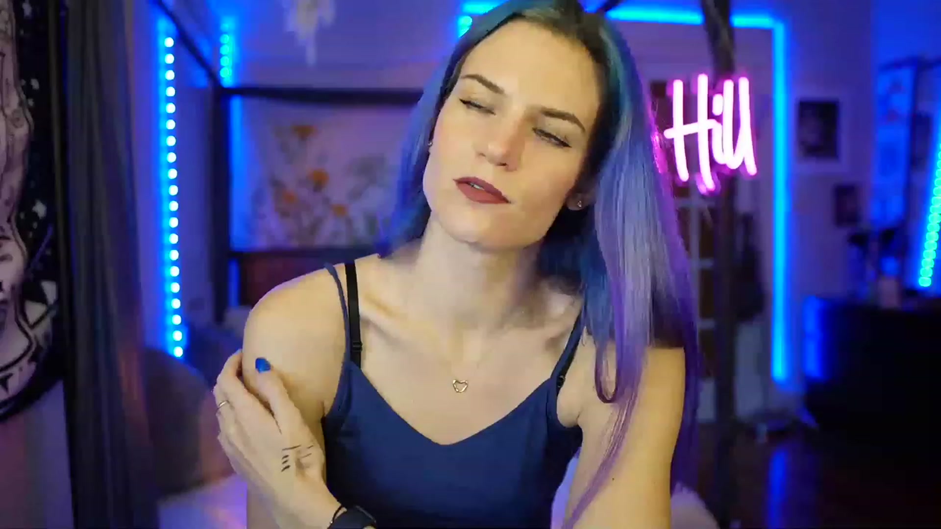 Gallery image thumbnail from Gia_Hill's myfreecams stream on, 03/05/2023, 03:13 image 1 of 20