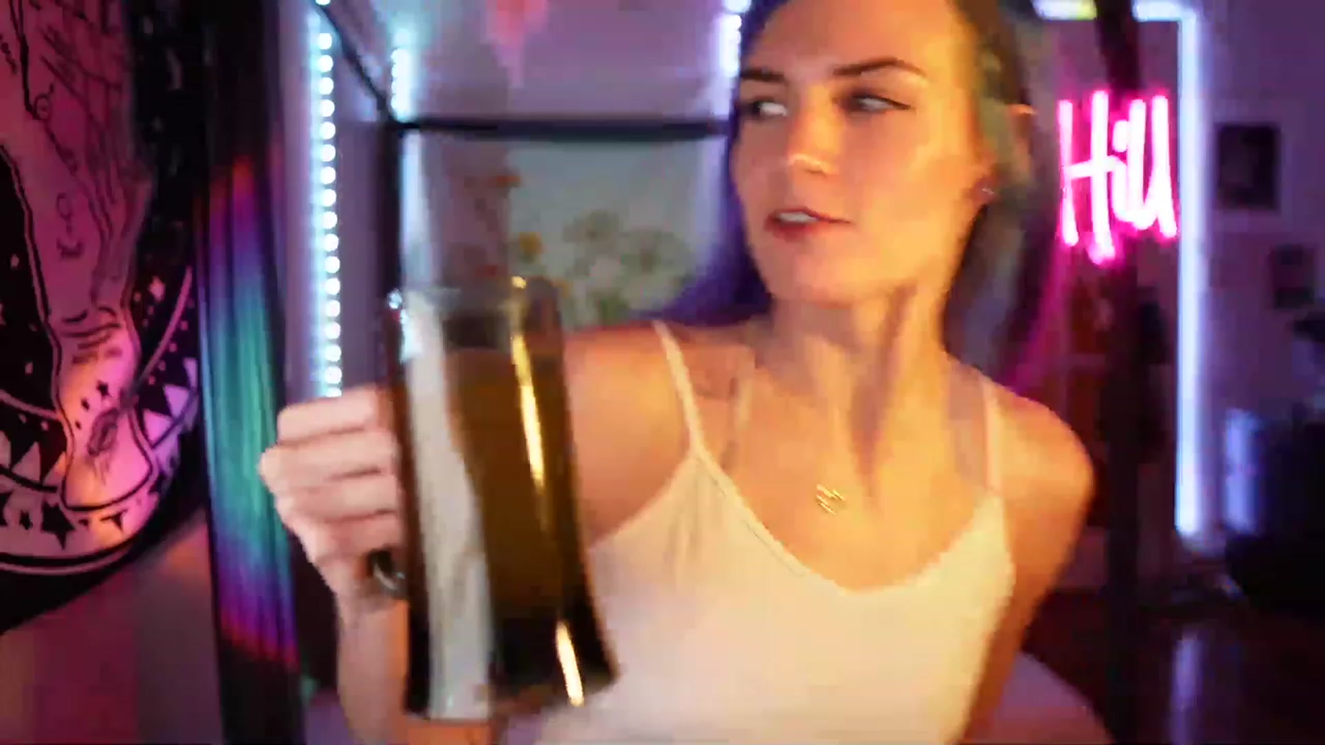 Gallery image thumbnail from Gia_Hill's myfreecams stream on, 03/07/2023, 03:23 image 1 of 20
