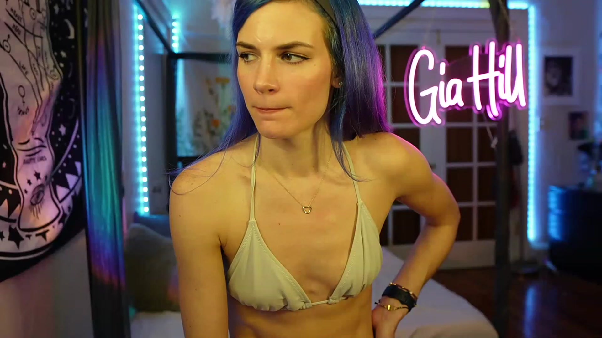 Gallery image thumbnail from Gia_Hill's myfreecams stream on, 03/07/2023, 03:23 image 15 of 20