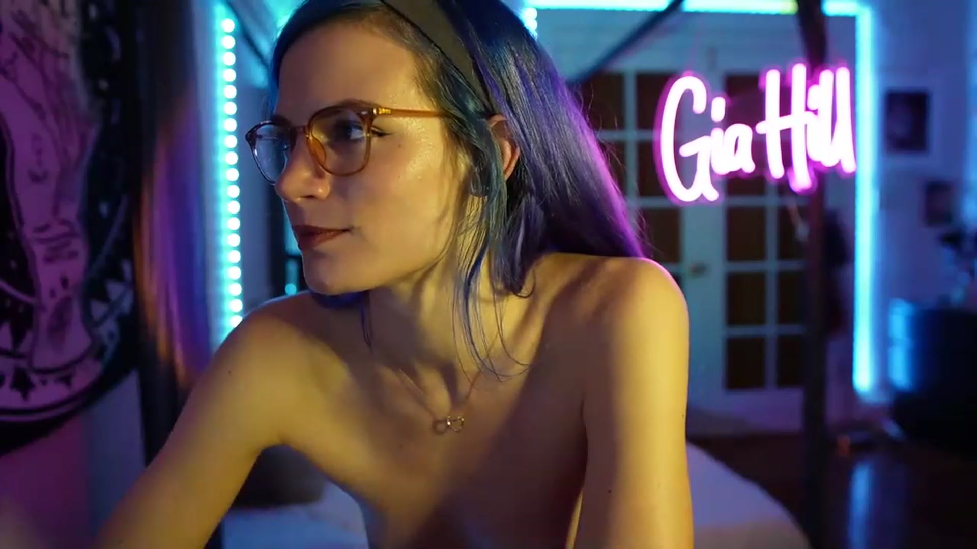 Gallery image thumbnail from Gia_Hill's myfreecams stream on, 03/07/2023, 05:22 image 12 of 20