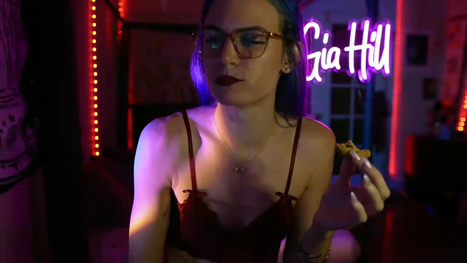 Gallery image thumbnail from Gia_Hill's myfreecams stream on, 03/08/2023, 04:44 image 20 of 20