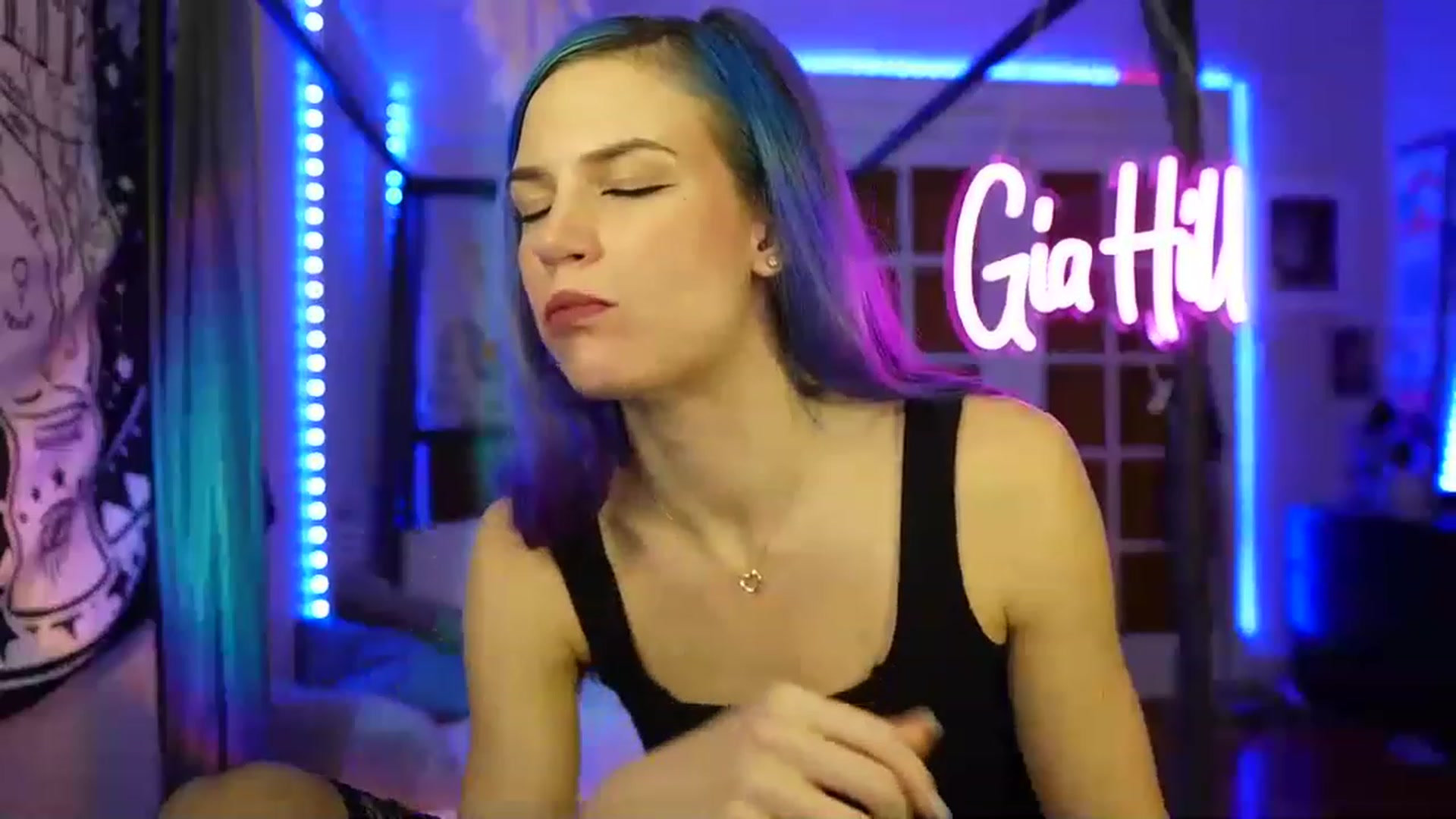 Gallery image thumbnail from Gia_Hill's myfreecams stream on, 03/09/2023, 01:32 image 18 of 20