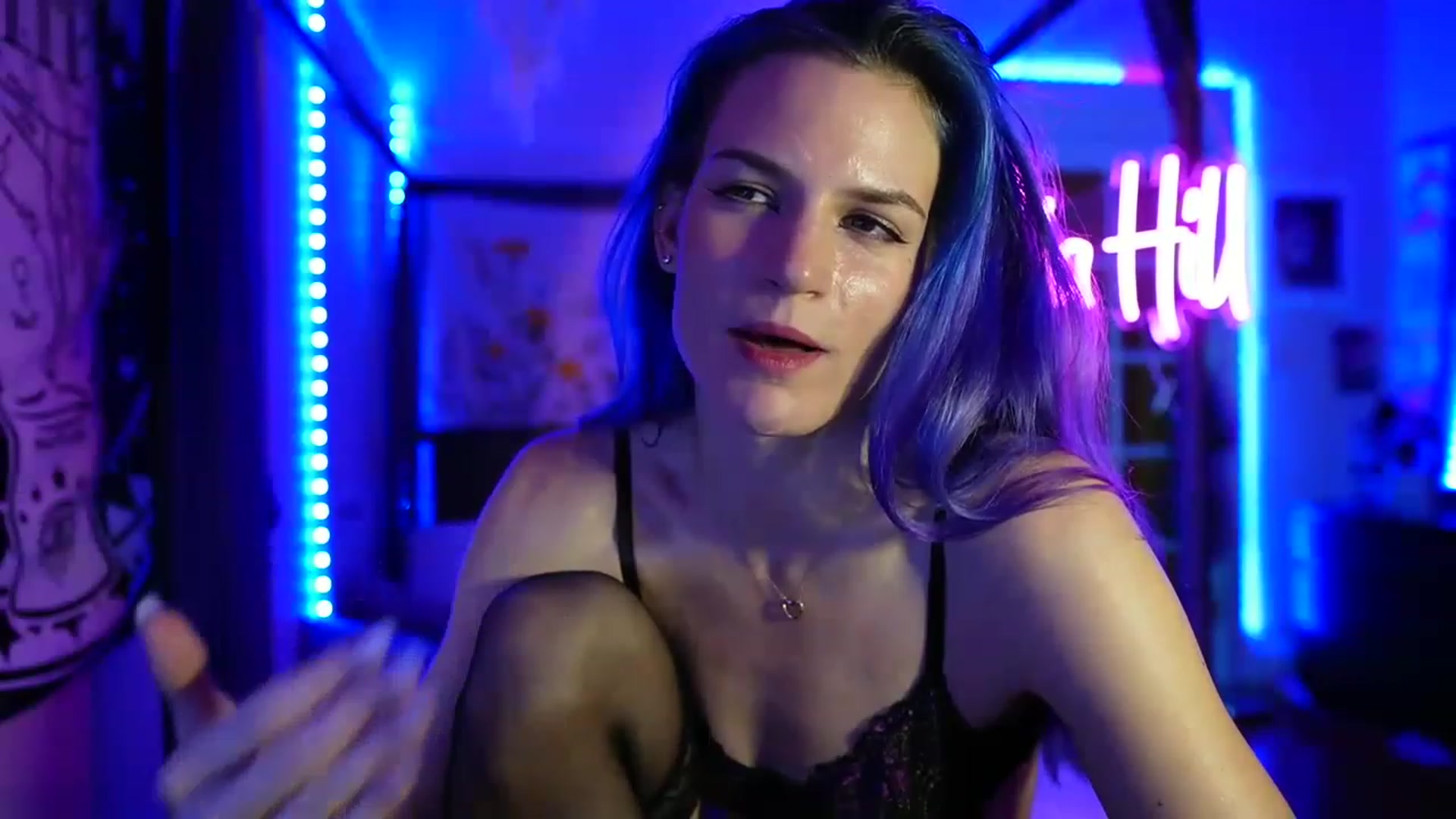 Gallery image thumbnail from Gia_Hill's myfreecams stream on, 03/09/2023, 03:13 image 8 of 20