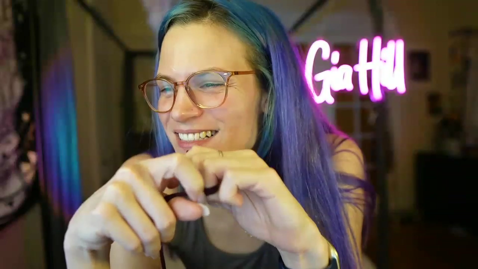 Gallery image thumbnail from Gia_Hill's myfreecams stream on, 03/10/2023, 03:23 image 15 of 20
