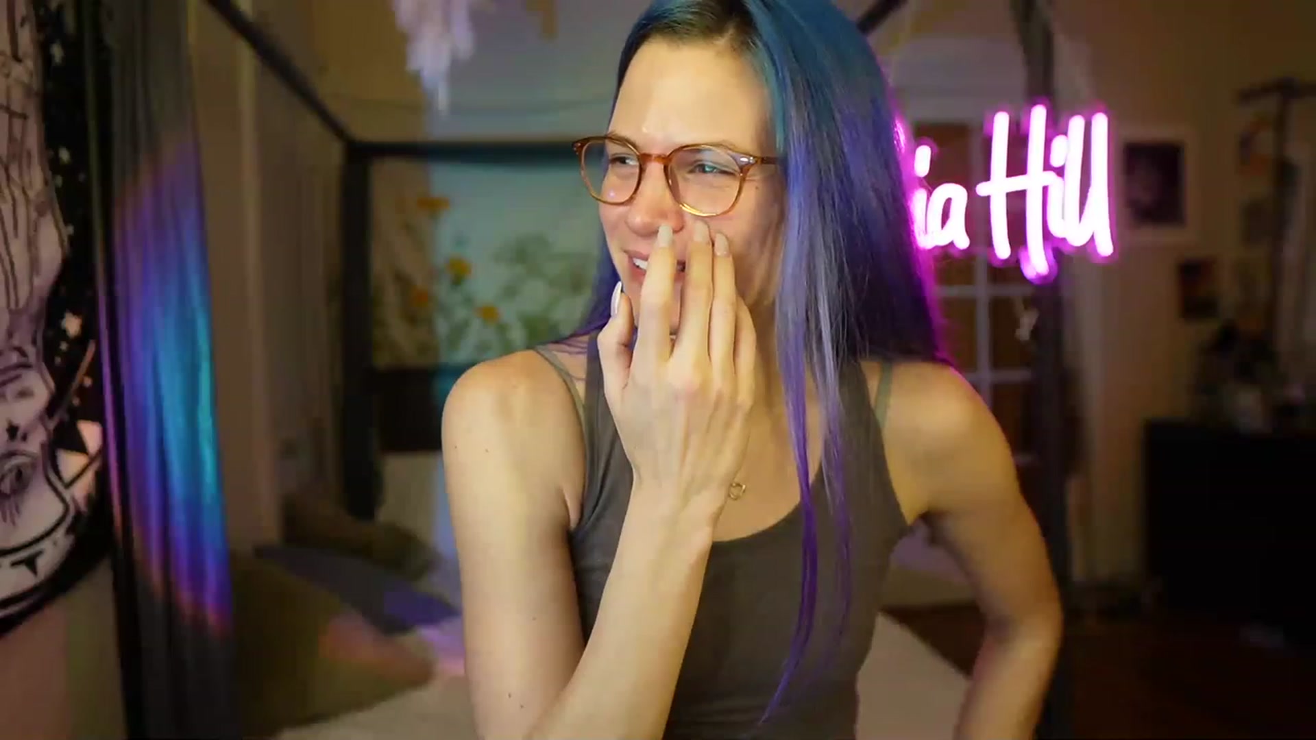 Gallery image thumbnail from Gia_Hill's myfreecams stream on, 03/10/2023, 03:23 image 4 of 20