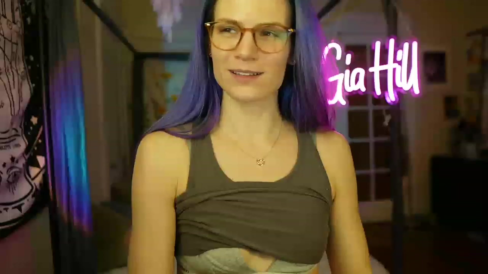 Gallery image thumbnail from Gia_Hill's myfreecams stream on, 03/10/2023, 03:47 image 4 of 20