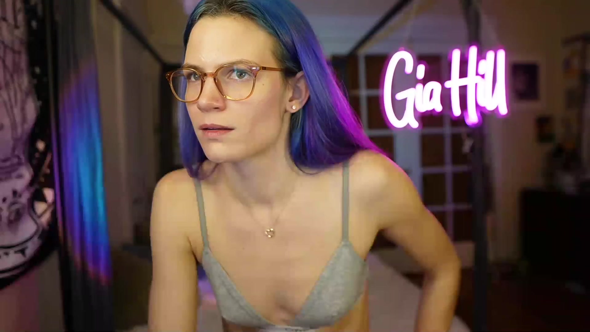 Gallery image thumbnail from Gia_Hill's myfreecams stream on, 03/10/2023, 03:47 image 12 of 20