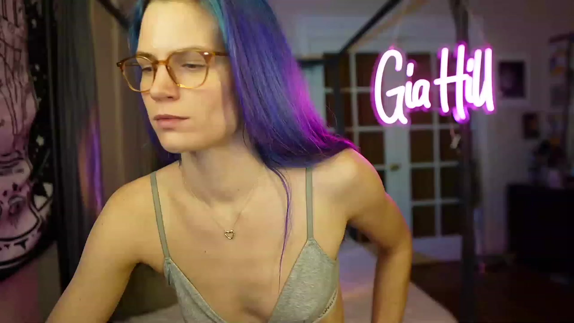 Gallery image thumbnail from Gia_Hill's myfreecams stream on, 03/10/2023, 05:05 image 9 of 20