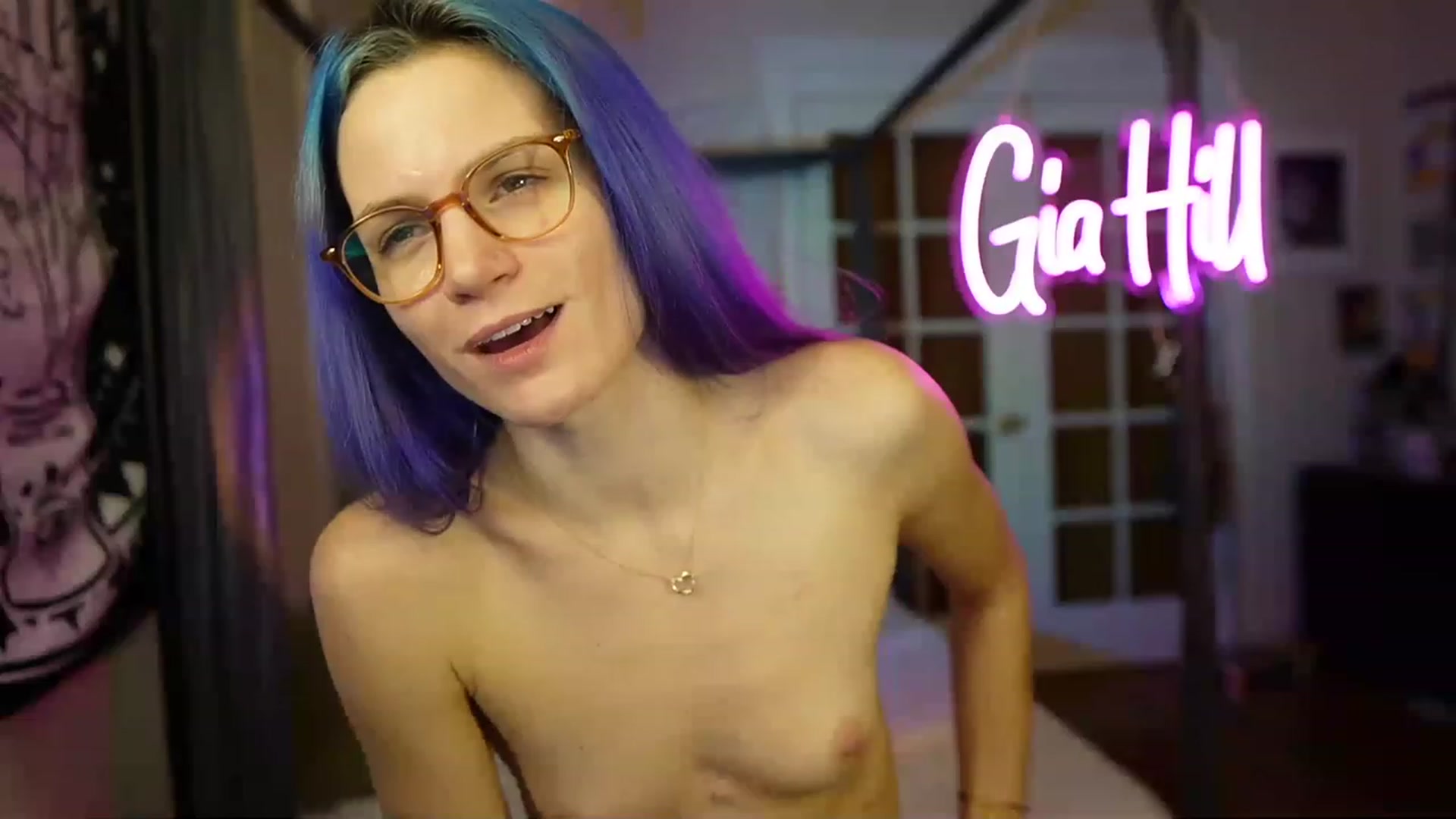 Gallery image thumbnail from Gia_Hill's myfreecams stream on, 03/10/2023, 05:05 image 17 of 20